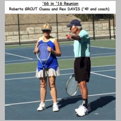 128-TennisGroup.jpg