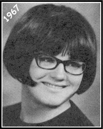 Karen Schildknecht -Senior Picture Karen Schildknecht - Senior Picture